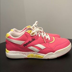 Reebok Reverse Jam Low Sneakers. US size 8 (laser pink/ yellow/ white) NWT